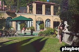 Gianna Dior bares perfect all-natural body and round ass