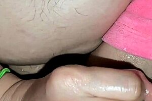 arab milf n husband enjoy hot shaved pussy missionary creampie sex