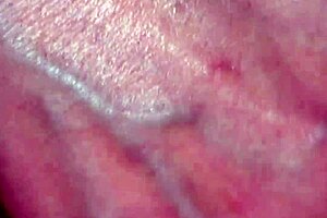 arab milf n husband enjoy hot shaved pussy missionary creampie sex