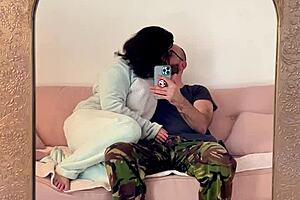 Amateur Plumpy Wife Begs To Record Our Passionate Homemade Mirror Fucking Session