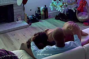 Curvy Milf Rides Monster Cock Netflix Style