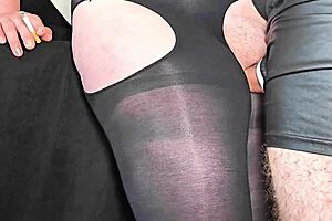 FAT BBW VIRGIN GAPE FUCKED WITH CUM ON NYLONS!