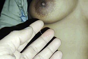 Horny Stepsister Shares Wet Pussy Bed With Stepbrother Closeup!