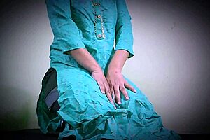 hey desi schoolgirl, does that sexy red bra make you wanna fuck cute teen tight?