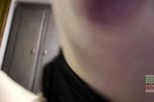 me encanta ese coño squirting patitos y jugos de princesa machine