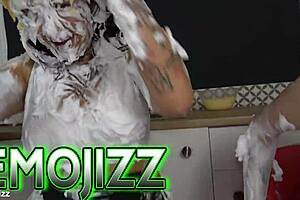 Pornstar Creampie Trivia With Skinny British Fetish Food Play