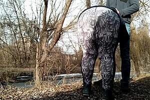 wanna see my curvy stepmom pee outdoors with me? unbelievable hairy fun!