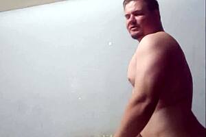 Bodybuilder pumps stepmom's pussy full of cum 💦😍