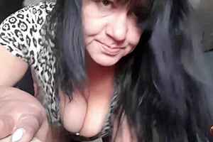 sexy ceo klaudiaambergirl, wanna cum in this hot milf's mouth at work?!