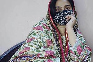 step-sis sneaks into bedroom midnight 😈 tight wet pussy ready! 🔥