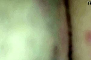 big butt wife craves intense asslick and pussy licking 😋🍑