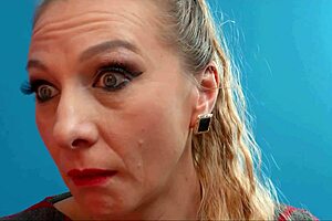 european cougar mommy moans hard pussy massage watching boy