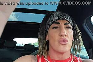 wanna see my huge tits out while i fuck my pussy in the car?