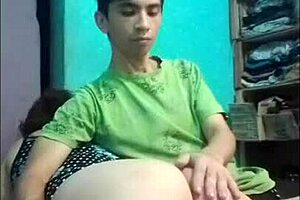 squeezing that latina ass before doggy pounding