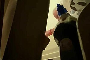 Stepmom flaunts big booty online