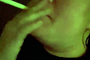 Sexy MILF talks while fingering