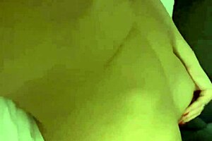 fucked a wild whore to squirt 💦