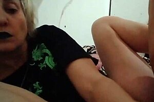 Have you seen this blonde milf's pussy fetish?